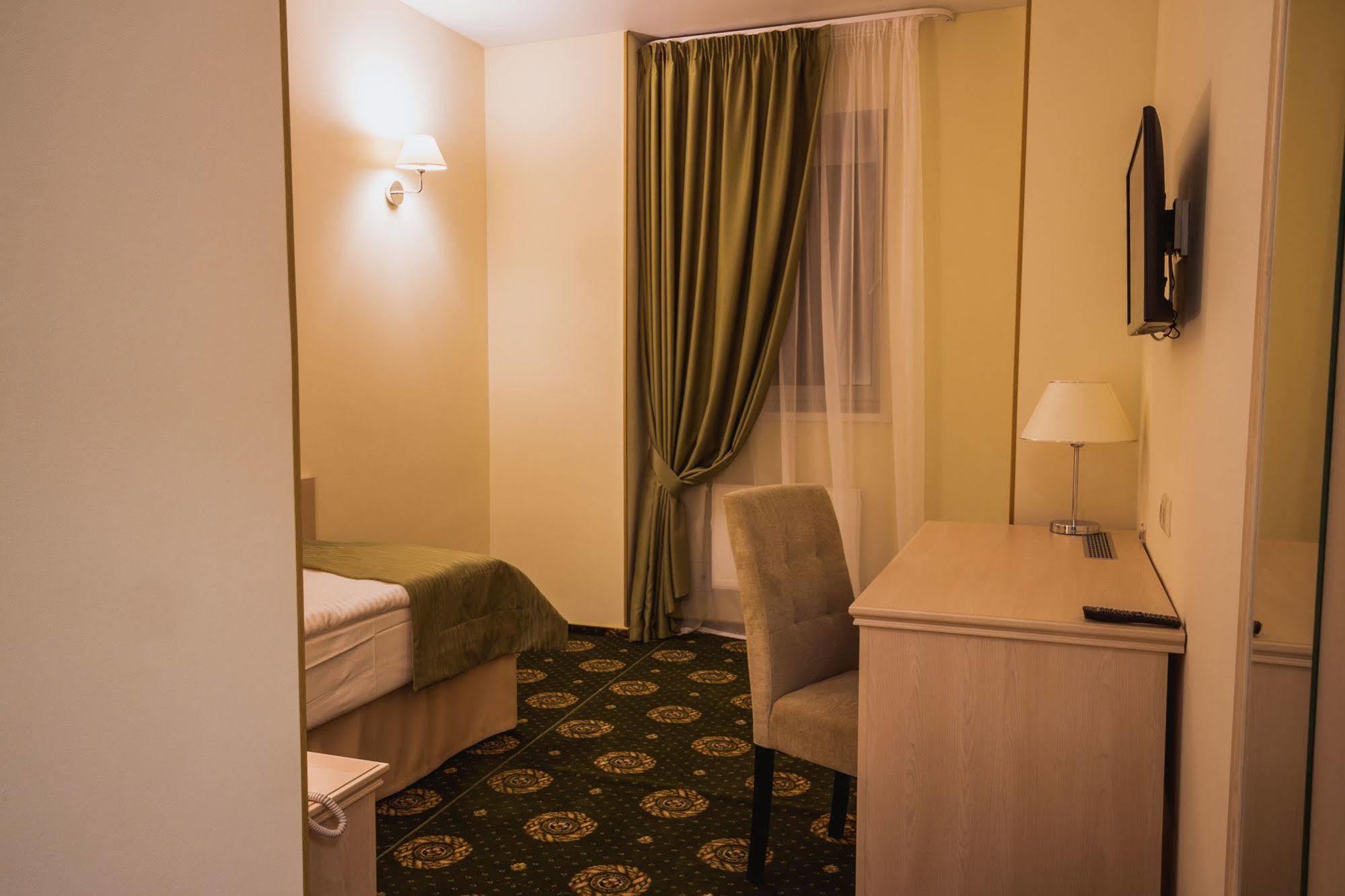 Hotel Starosadskiy Moskova Dış mekan fotoğraf